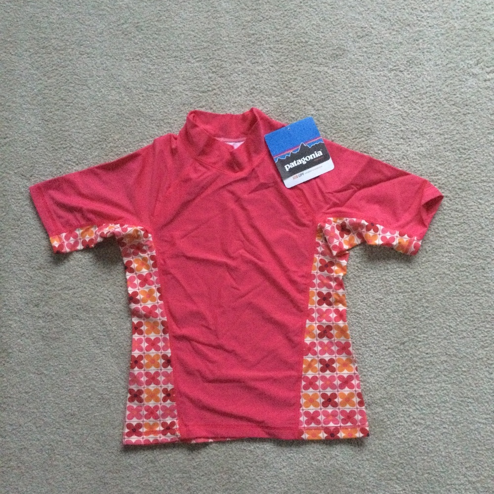 New Patagonia girls pink rash guard with flower design size 10